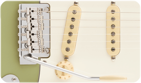 2-POINT SYNCHRONIZED TREMOLO WITH BENT STEEL SADDLES