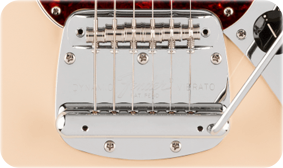 Fender Vintera III Mid '60s Mustang Rosewood Fingerboard Olympic White