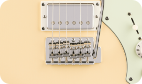 Squier Paranormal Stratocaster Deluxe Vintage White