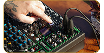 Mackie ProFX10 GO 10-Channel Battery-Powered Analog Mixer