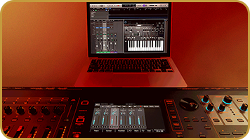 Roland Fantom-8