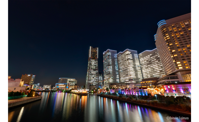 sample image of a city from a river front taken with the lumix s 24mm f1 8 macro lens