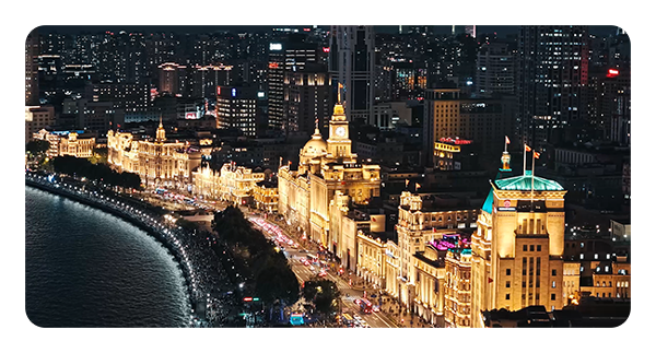 example image taken with the dji air 3s of a city skyline