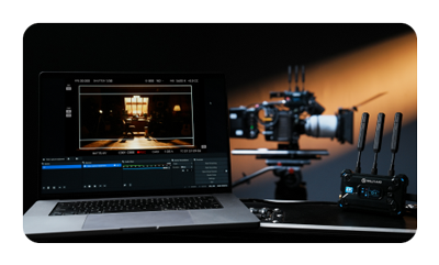 hdmi transmitter and receiver in use on set