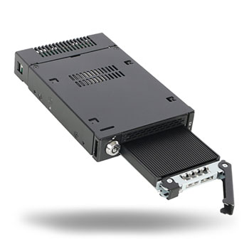 Icy Dock ToughArmor M.2 NVMe SSD Mobile Rack For External 3.5" Bay : image 3
