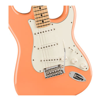 Fender - Limited Edition Player Strat - Pacific Peach : image 2