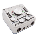 Arturia AudioFuse Classic Silver - USB 2, 192 kHz, 24 Bit, 2 Mic Pre's , 4 / 4 Analogue I/O, ADAT I/O Arturia AudioFuse Classic Silver - USB 2, 192 kHz, 24 Bit, 2 Mic Pre's , 4 / 4 Analogue I/O, ADAT I/O