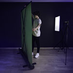 Elgato Pop-Up Chroma Green Screen for Game Streamers