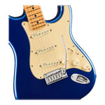 Fender - Am Ultra Strat - Cobra Blue