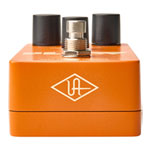 UAFX Flow Vintage Tremolo Guitar Pedal