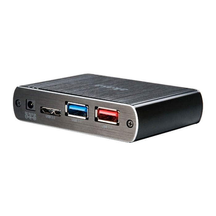 External USB 3.0 Card Reader with USB 3.0 Fast Charge Port LN66843 AK