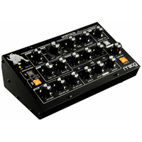 MOOG Minitaur Bass Table Top Synth