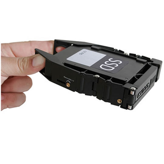 Twin SSD 2.5" convertor Bracket from Icy Dock MB990SP-B : image 2