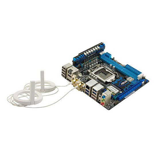 ASUS P8Z77-I Deluxe Intel Z77 Socket 1155 Mini ITX Motherboard : image 3