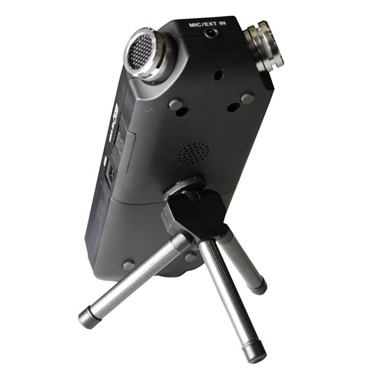 DR05 Tascam Handheld Audio Recorder : image 3