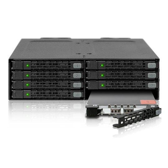 ICY DOCK ToughArmor HDD/SSD Backplane Cage