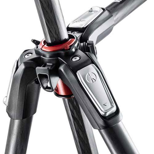 Manfrotto 055 Carbon Fibre 4 Section Tripod - Black : image 4