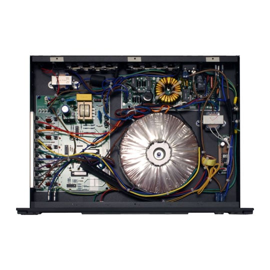 Furman 6A Prestige Voltage Regulator - Export : image 3