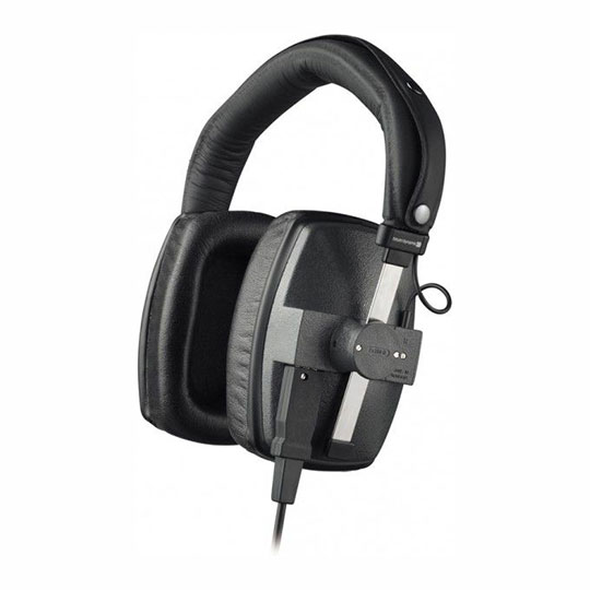 Beyerdynamic DT 150 Closed-Back Isolating Studio Headphones (250 Ohm)