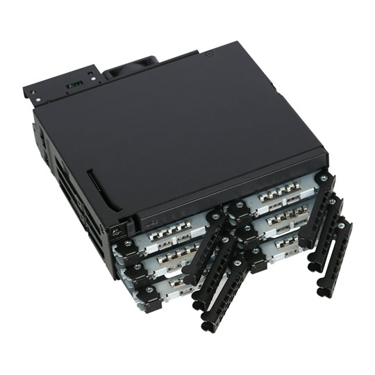 ICY DOCK ToughArmor 2.5" HDD/SSD Cage : image 3