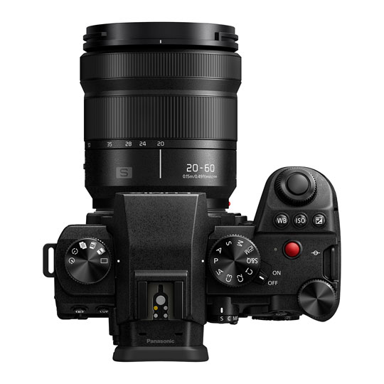 Panasonic Lumix S5II Mirrorless Camera with S 20-60mm Lens : image 3