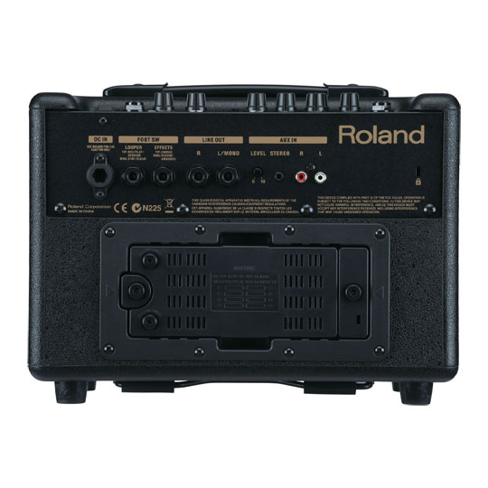 Roland AC-33 Acoustic Chorus Guitar Amplifier