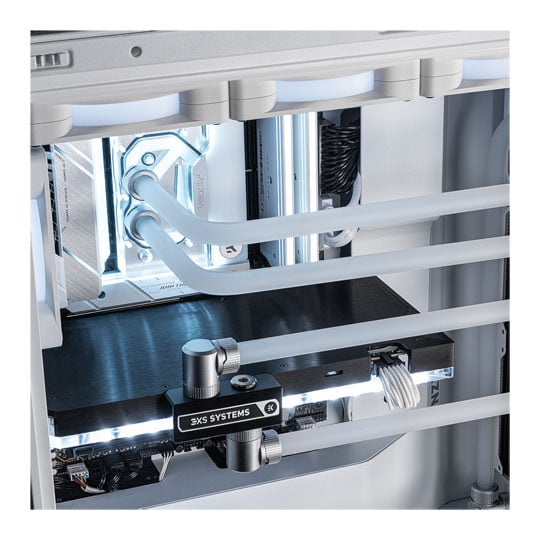 Watercooled Gaming PC with NVIDIA GeForce RTX 5090 & Intel Core Ultra 9 285K : image 3