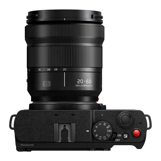 Panasonic Lumix S9 Green Mirrorless Camera with S 20-60mm Lens : image 4