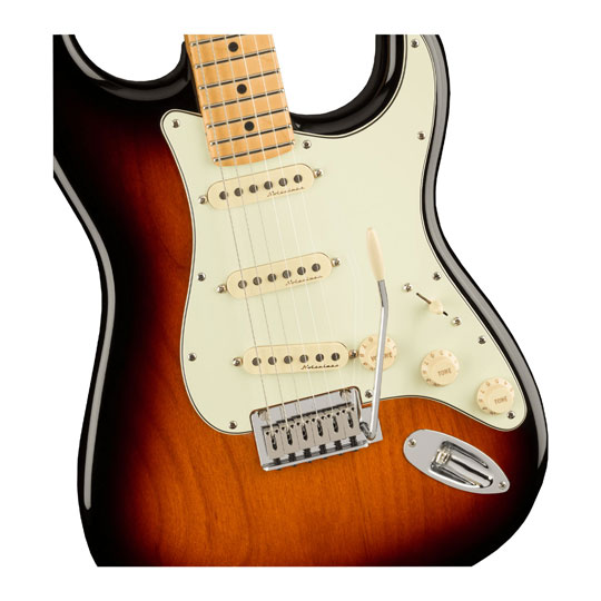 (Open Box) Fender - Player Plus Strat - 3-Colour Sunburst : image 2