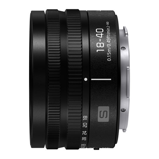 Panasonic Lumix S 18-40mm F4.5-6.3 Lens