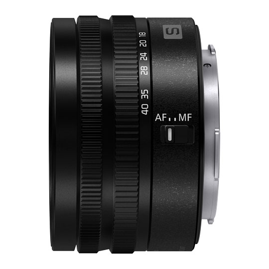 Panasonic Lumix S 18-40mm F4.5-6.3 Lens : image 3
