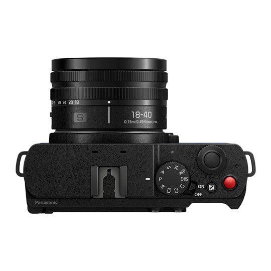 Panasonic Lumix S9 Blue Mirrorless Camera with S 18-40mm lens : image 4