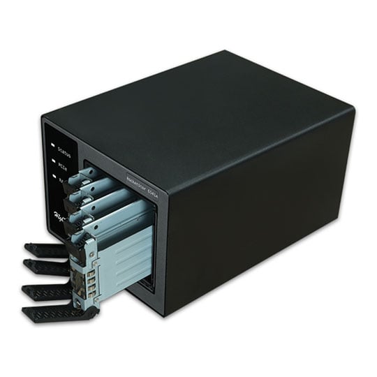 HighPoint RocketStor 6541AW 4-bay U.2/U.3 NVMe RAID Enclosure : image 3