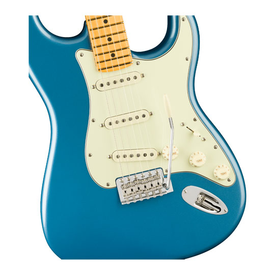Fender - American Professional Classic Stratocaster, Maple Fingerboard, Faded Lake Placid Blue