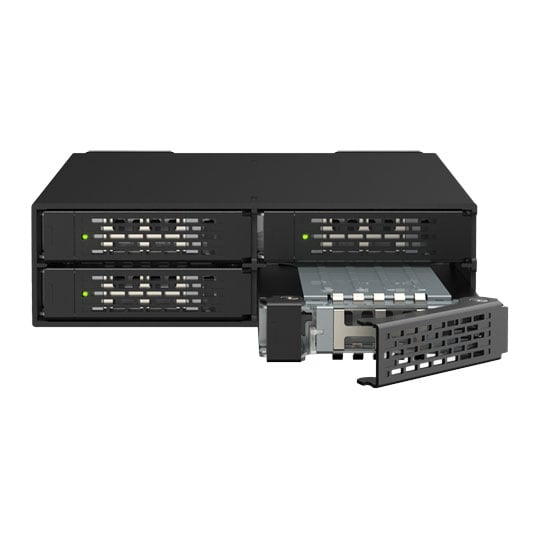 ICY DOCK ToughArmor MB699V5P-B 4-Bay PCIe 5.0 U.2/U.3 NVMe SSD Mobile 5.25" Drive Bay Rack Enclosure ICY DOCK ToughArmor MB699V5P-B 4-Bay PCIe 5.0 U.2/U.3 NVMe SSD Mobile 5.25" Drive Bay Rack Enclosure