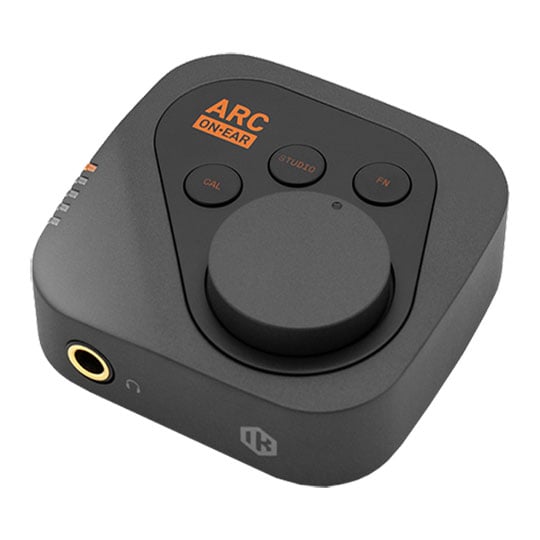 IK Multimedia - ARC ON•EAR DAC and Headphone Amplifier with Built-in Correction IK Multimedia - ARC ON•EAR DAC and Headphone Amplifier with Built-in Correction