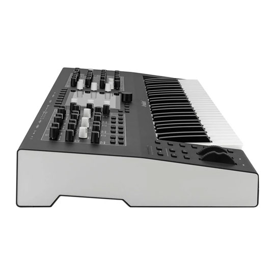 (Open Box) Waldorf - Iridium Keyboard 49-Key Synthesiser : image 4