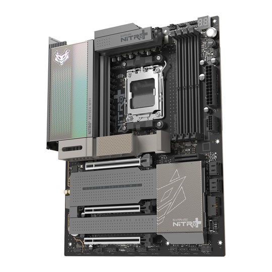 Sapphire NITRO+ X870EA PhantomLink Edition WIFI7 AM5 DDR5 PCIe 5.0 ATX Motherboard : image 3