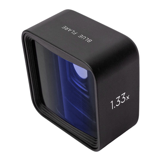 Moment Anamorphic 1.33x Mobile Lens (T-Series Blue Flare) : image 3