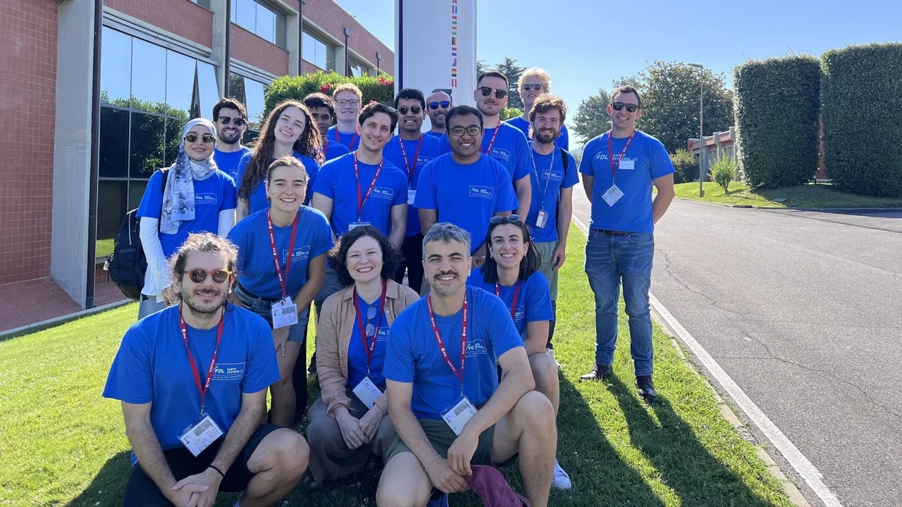 Members of the 2026 Earth Systems Lab research programme working together