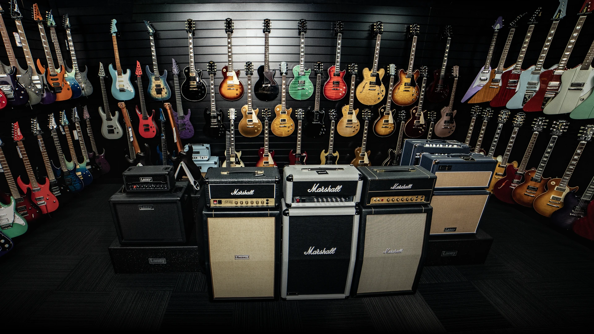Electric Guitars & Bass, Amplifiers & Accessories